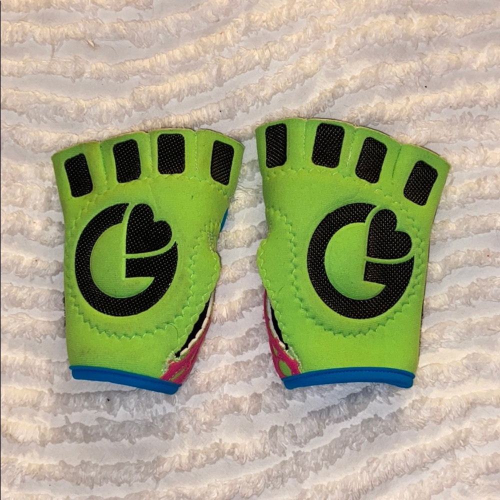 Women’s lifting gloves